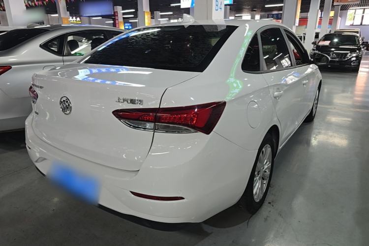 Used Buick GT 2018 15T Dual-Clutch Elite Model China V Standard Rear Right 45 Deg