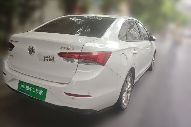 Used Buick GT 2018 15T Manual Elite Version China V Standard Rear Right 45 Deg