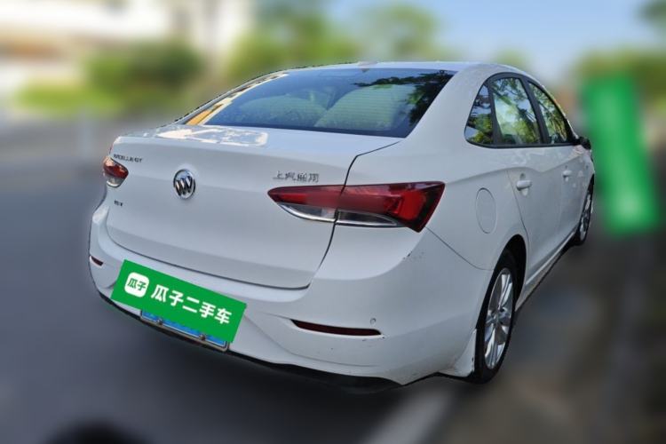 Used Buick GT 2018 15T Dual-Clutch Elite Model China V Standard Rear Right 45 Deg