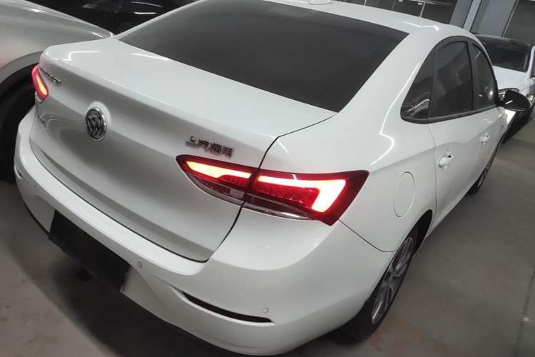 Used Buick GT 2018 18T Automatic Elite Model Rear Right 45 Deg
