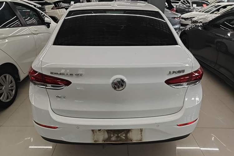 Used Buick GT 2018 15T Dual-Clutch Elite Model China V Standard Rear