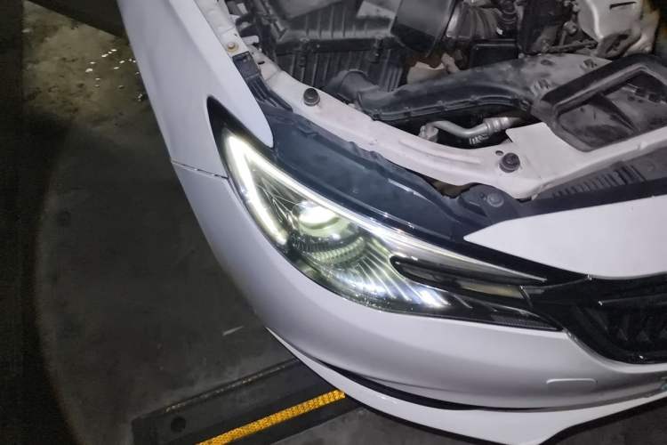 Used Buick GT 2018 15T Dual-Clutch Advanced Model China V Standard Right Front Headlight