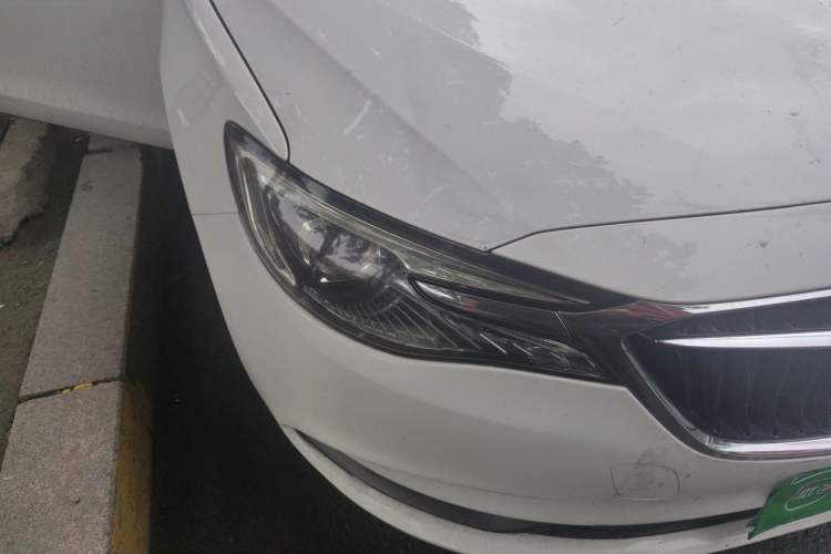 Used Buick GT 2018 15T Manual Elite Version China V Standard Right Front Headlight