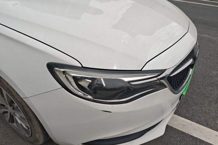 Used Buick GT 2018 18T Automatic Elite Model Right Front Headlight