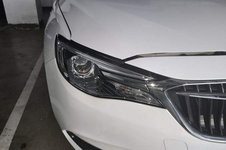 Used Buick GT 2018 15T Dual-Clutch Advanced Model China V Standard Right Front Headlight