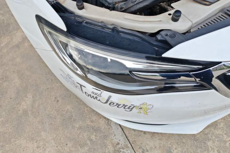 Used Buick GT 2018 18T Automatic Elite Model Right Front Headlight