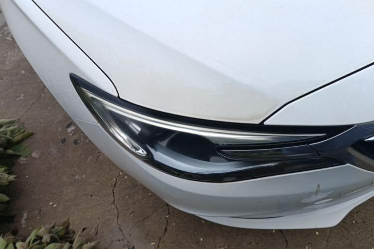 Used Buick GT 2018 18T Automatic Elite Model Right Front Headlight