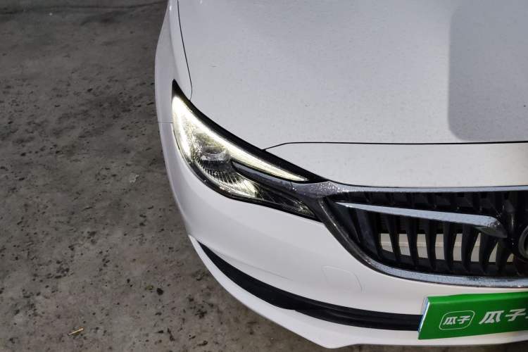 Used Buick GT 2018 15T Dual-Clutch Advanced Model China V Standard Right Front Headlight