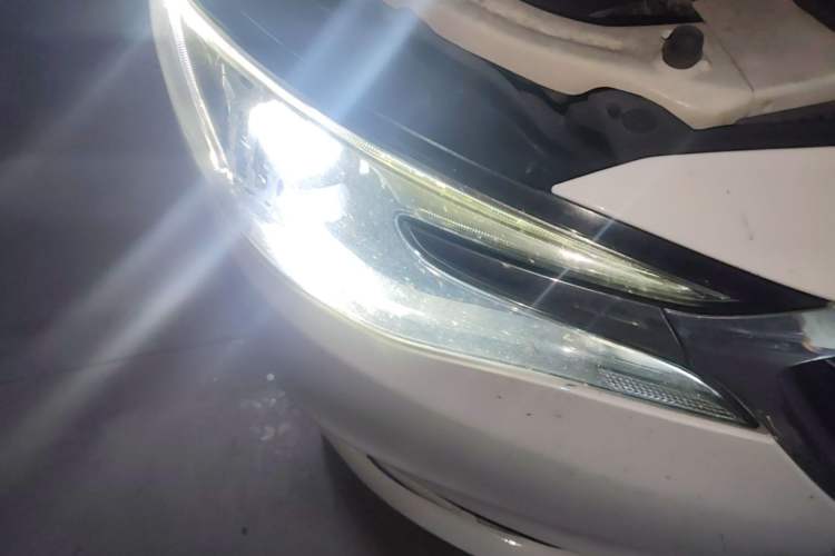 Used Buick GT 2018 18T Automatic Elite Model Right Front Headlight