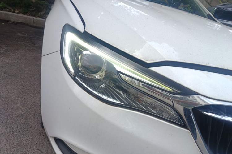 Used Buick GT 2018 15T Dual-Clutch Advanced Model China V Standard Right Front Headlight