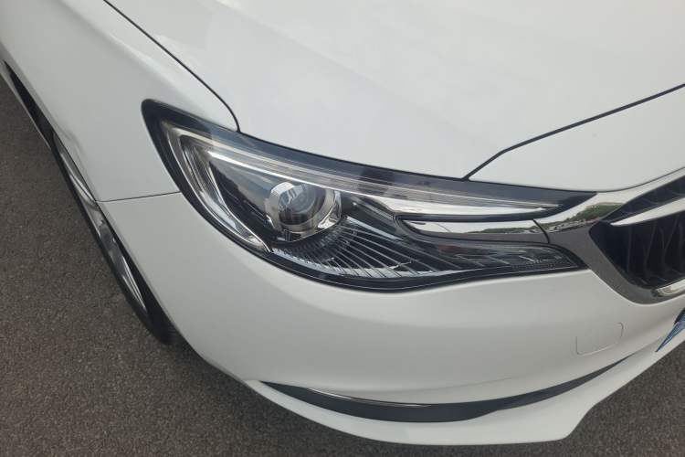 Used Buick GT 2018 15T Dual-Clutch Elite Model China V Standard Right Front Headlight