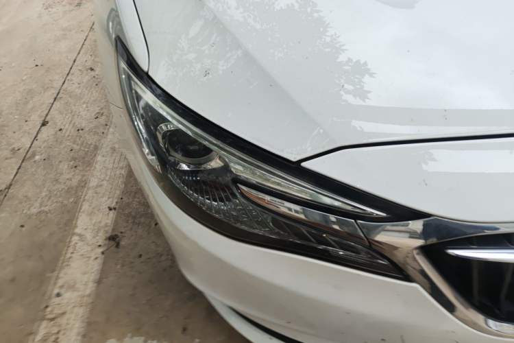 Used Buick GT 2018 15T Manual Elite Version China V Standard Right Front Headlight