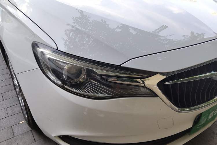 Used Buick GT 2018 15T Dual-Clutch Elite Model China V Standard Right Front Headlight