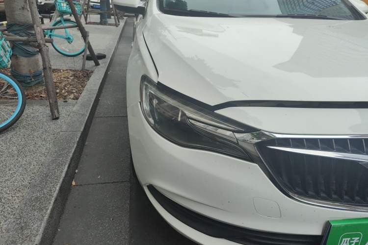 Used Buick GT 2018 18T Automatic Elite Model Right Front Headlight