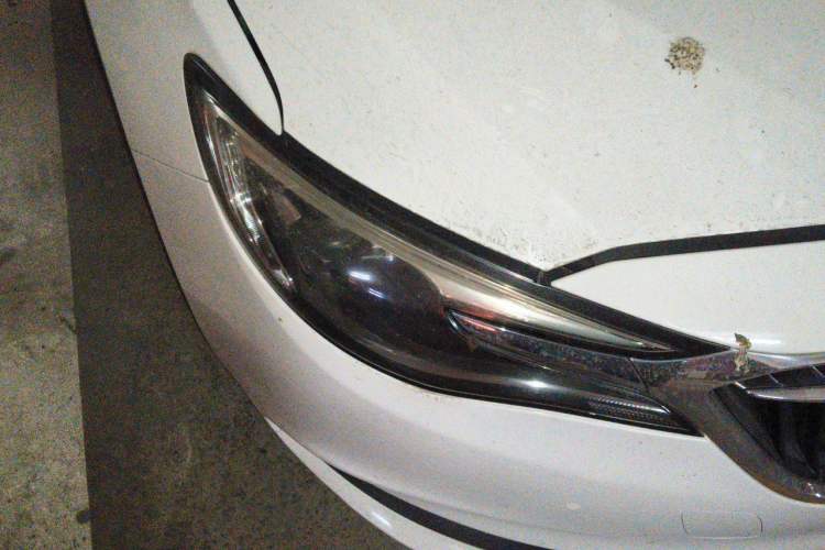 Used Buick GT 2018 18T Automatic Elite Model Right Front Headlight