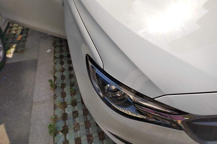 Used Buick GT 2018 15T Manual Elite Version China V Standard Right Front Headlight