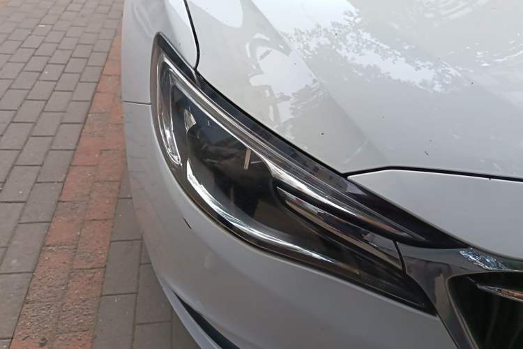 Used Buick GT 2018 18T Automatic Elite Model Right Front Headlight