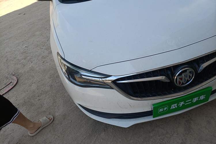 Used Buick GT 2018 18T Automatic Elite Model Right Front Headlight