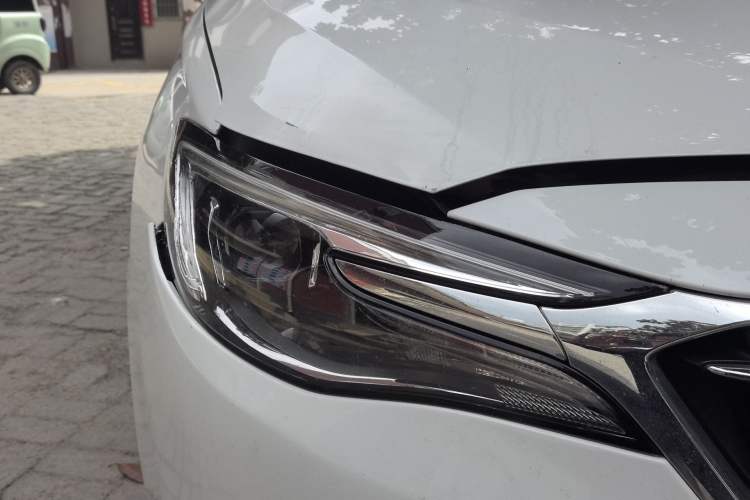 Used Buick GT 2018 18T Automatic Elite Model Right Front Headlight