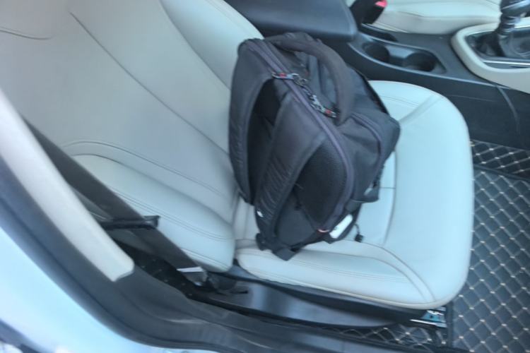 Used Buick GT 2018 15T Manual Elite Version China V Standard Right Front Seat