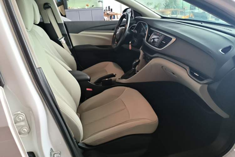 Used Buick GT 2018 15T Dual-Clutch Advanced Model China V Standard Right Front Seat