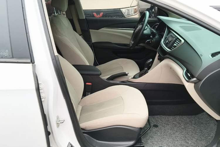 Used Buick GT 2018 15T Dual-Clutch Advanced Model China V Standard Right Front Seat