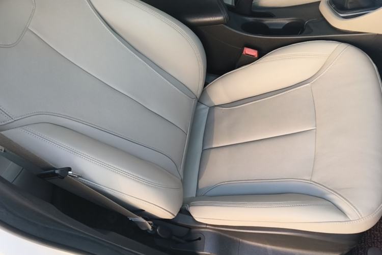 Used Buick GT 2018 15T Manual Elite Version China V Standard Right Front Seat