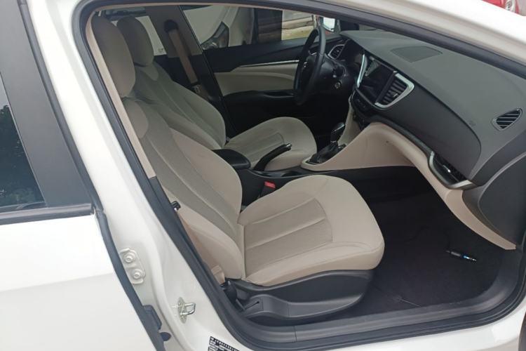 Used Buick GT 2018 15T Dual-Clutch Advanced Model China V Standard Right Front Seat