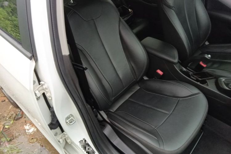 Used Buick GT 2018 18T Automatic Elite Model Right Front Seat
