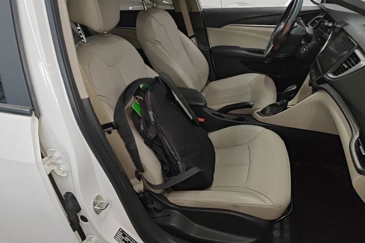Used Buick GT 2018 15T Dual-Clutch Elite Model China V Standard Right Front Seat