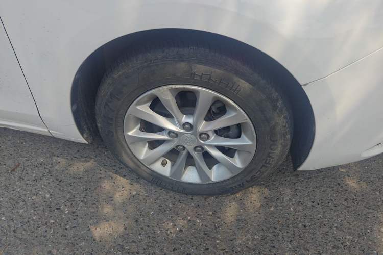 Used Buick GT 2018 15T Manual Entry-Level Version China V Standard Right Front Wheel Hub