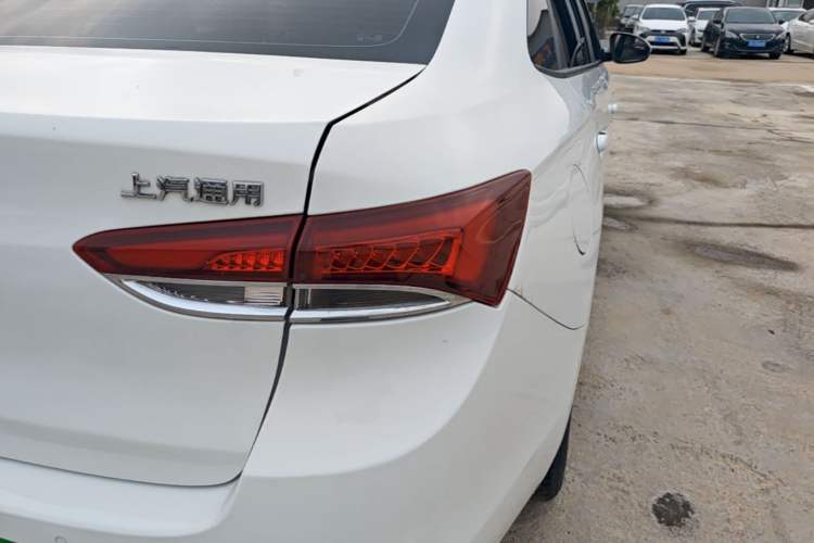 Used Buick GT 2018 15T Dual-Clutch Elite Model China V Standard Right Rear Taillight