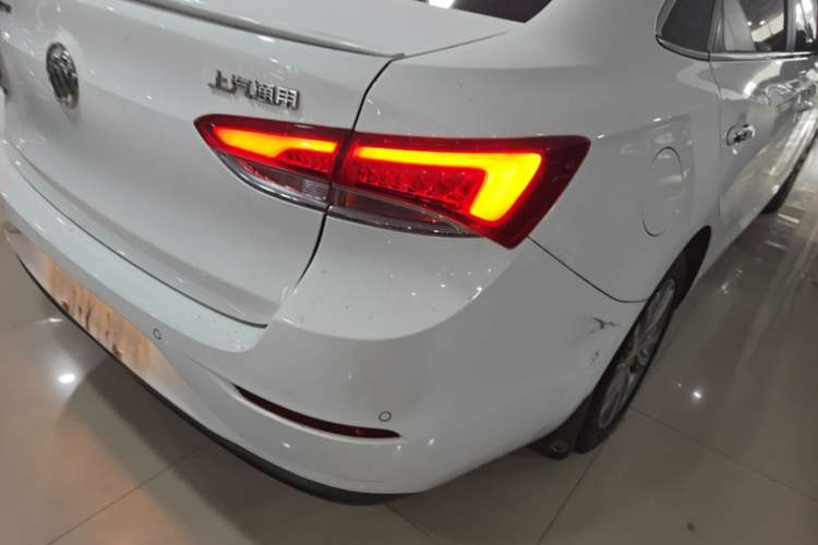 Used Buick GT 2018 18T Automatic Flagship Model Right Rear Taillight