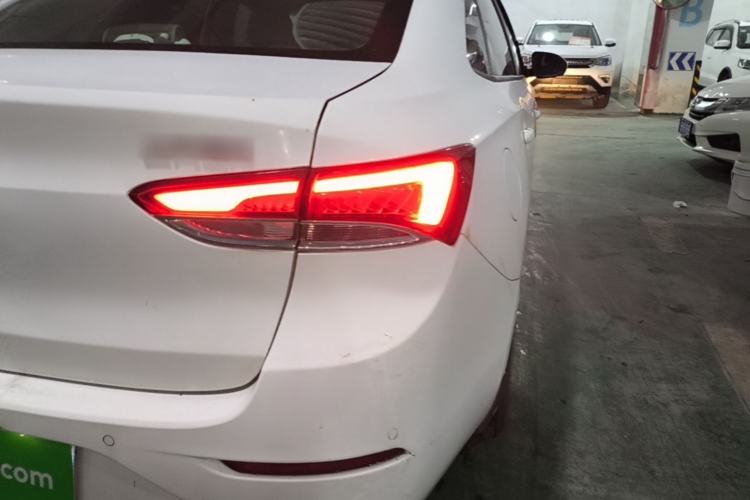 Used Buick GT 2018 15T Manual Elite Version China V Standard Right Rear Taillight