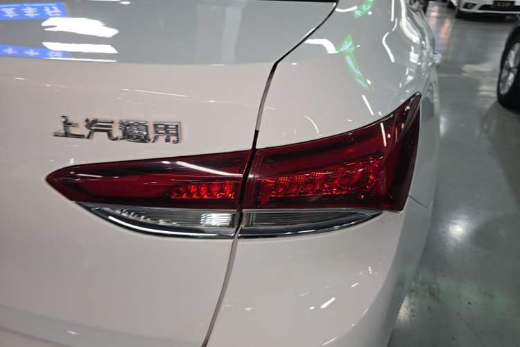 Used Buick GT 2018 15T Dual-Clutch Elite Model China V Standard Right Rear Taillight