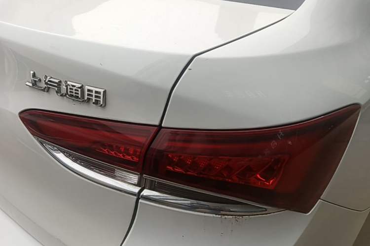 Used Buick GT 2018 15T Dual-Clutch Elite Model China V Standard Right Rear Taillight