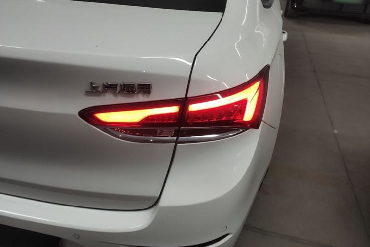 Used Buick GT 2018 18T Automatic Elite Model Right Rear Taillight