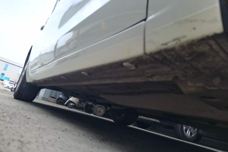Used Buick GT 2018 15T Manual Elite Version China V Standard Right Side Sill