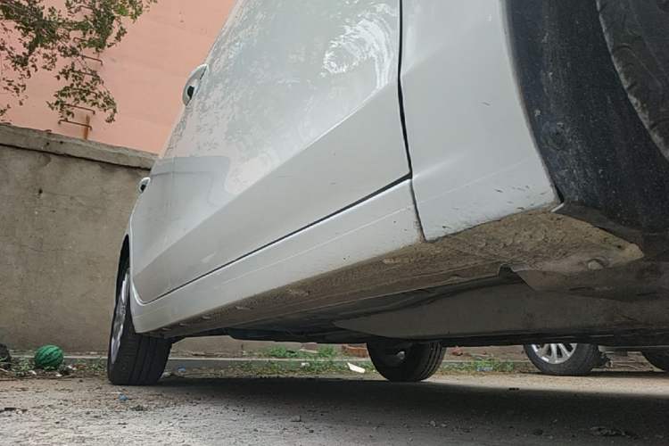 Used Buick GT 2018 15T Dual-Clutch Elite Model China V Standard Right Side Sill