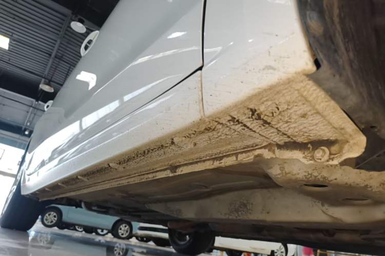Used Buick GT 2018 15T Dual-Clutch Elite Model China V Standard Right Side Sill