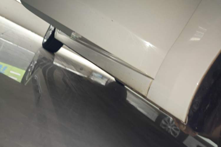 Used Buick GT 2018 15T Dual-Clutch Elite Model China V Standard Right Side Sill