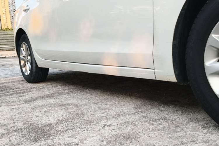 Used Buick GT 2018 15T Dual-Clutch Advanced Model China V Standard Right Side Sill