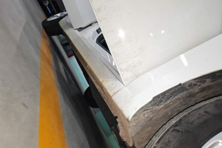 Used Buick GT 2018 15T Dual-Clutch Elite Model China V Standard Right Side Sill