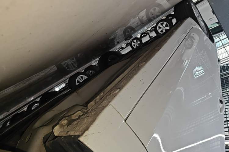 Used Buick GT 2018 15T Dual-Clutch Elite Model China V Standard Right Side Sill