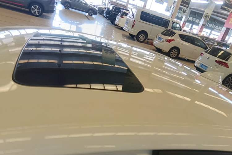 Used Buick GT 2018 18T Automatic Flagship Model Roof
