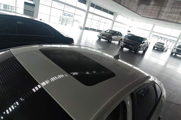 Used Buick GT 2018 15T Dual-Clutch Elite Model China V Standard Roof