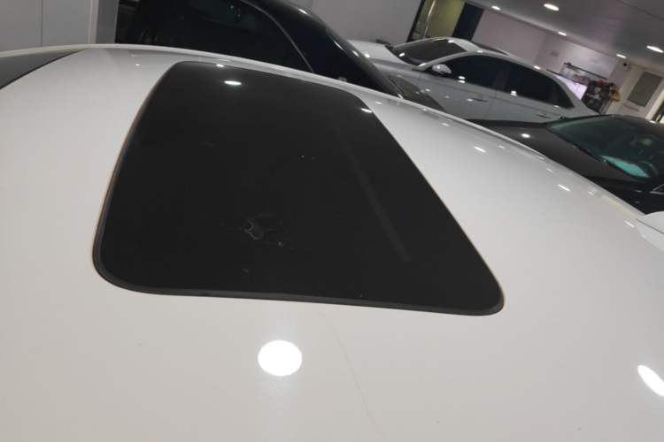 Used Buick GT 2018 18T Automatic Flagship Model Roof