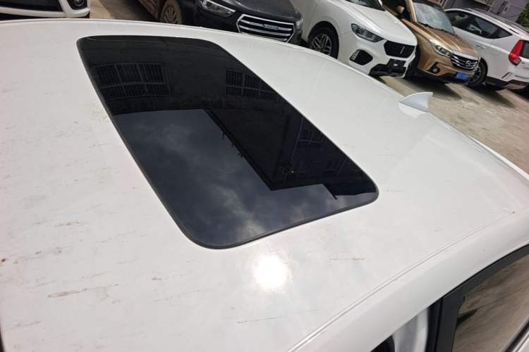 Used Buick GT 2018 18T Automatic Flagship Model Roof