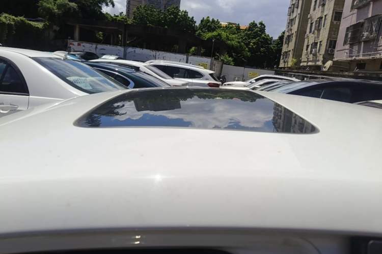 Used Buick GT 2018 18T Automatic Flagship Model Roof