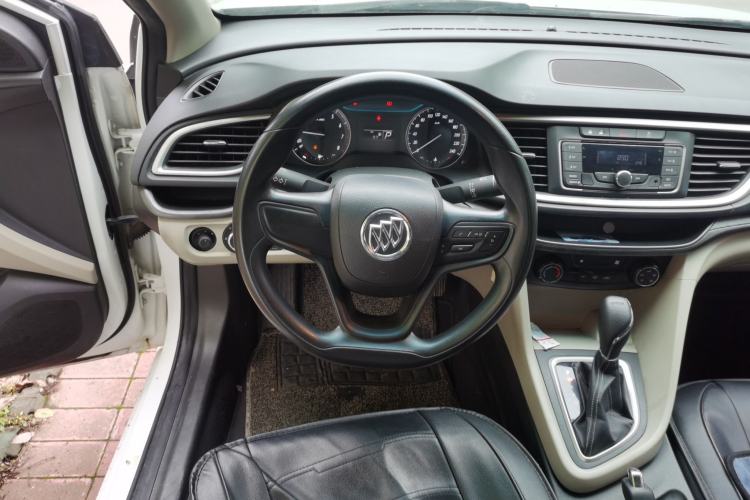 Used Buick GT 2018 15T Dual-Clutch Advanced Model China V Standard Steering Wheel